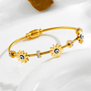 Nouveau <span class=keywords><strong>Bracelet</strong></span> en <span class=keywords><strong>fil</strong></span> d'acier inoxydable <span class=keywords><strong>enroulé</strong></span> Unique <span class=keywords><strong>Bracelet</strong></span> Mal Eye Shell Butterfly <span class=keywords><strong>Bracelet</strong></span> à breloques en acier inoxydable plaqué or 18 carats - Product Image 6