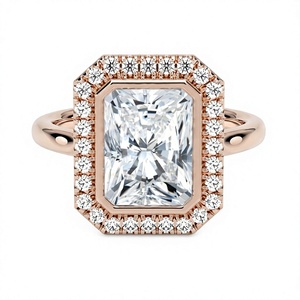 Anillo de Compromiso de Lujo con Diamante Cultivado en Laboratorio de Corte Radiante, Anillo Halo con Bisel Chapado en Oro de 18K/14K, Anillo de Boda Vintage Fino para Mujer - Product Image 3