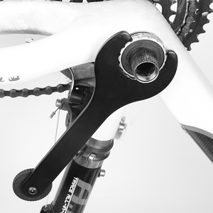 Yueli Bicycle Bottom Bracket Wrench Steel Black Integrated Center Spindle <b>Tool</b> For Bike Repair - Product Image 3