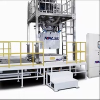Ligne de remplissage et de conditionnement de matériaux liquides en sacs tonnables, fabriquée en usine, avec fonctions de scellage, système automatique, entraînement pneumatique 220V/380V