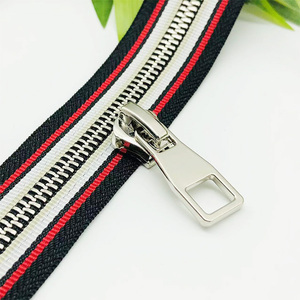 Fábrica Hengda, Personalización de Alta Gama # 5 Tiradores de Cremallera Creativos de Metal para Bolsos con Tiradores de Cremallera - Product Image 5