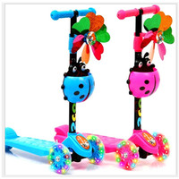 Trottinettes à LED pour enfants en gros de Chine, nouveau modèle, pas cher, rose, trottinette pour bébé 3 en 1, nouveau modèle, mini jouets pour bébé, trottinette pour enfants, style coccinelle