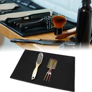 Tapis de rangement en silicone personnalisé 500g Tapis de barbier en PVC pratique Placement de ciseaux Tapis de <span class=keywords><strong>tondeuse</strong></span> à cheveux en silicone bon marché pour salon - Product Image 2