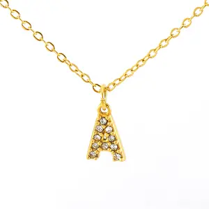 Collana di lettere di diamante inglese 26 di moda in acciaio inossidabile europeo e americano per le donne collana semplice e lussuosa