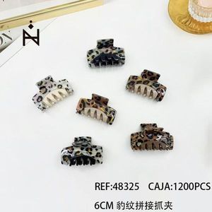 Fermaglio per capelli con stampa leopardata da 6 cm, design a patch, accessorio moda donna - Product Image 3