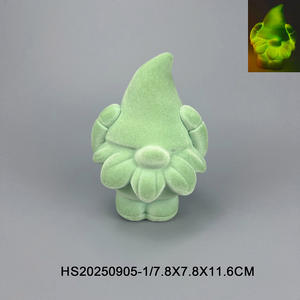 Venta al por mayor de resina creativa Gnomo <span class=keywords><strong>enano</strong></span> estatua estatuilla Gnomo <span class=keywords><strong>enano</strong></span> LED luz nocturna lámpara de escritorio - Product Image 2