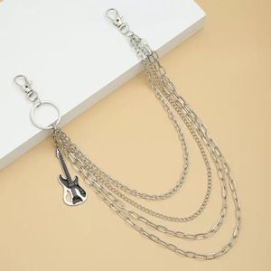 Cadena de cinturón unisex de aleación de zinc con colgante de guitarra multicapa, cadena de moda para uso casual - Product Image 4