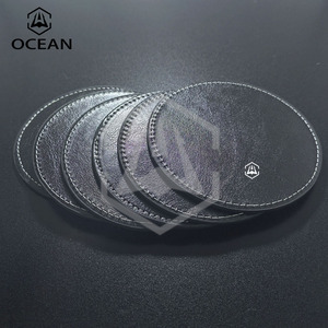 Dessous de verre en cuir PU blanc tapis de tasse d'impression de logo en relief personnalisé pour <span class=keywords><strong>Restaurant</strong></span> - Product Image 3