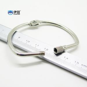 Anillo de almacenamiento de papel al por mayor de 2.5 pulgadas, clip de tornillo con apertura en forma de D plateado - Product Image 1