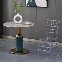 Chaises Chiavari en acrylique de mariage de résine de Banquet d'hôtel transparent en cristal de haute qualité pour les chaises empilables de lieu de mariage de jardin