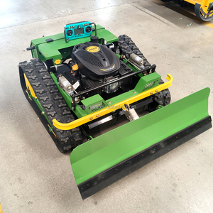 Cortadora de nieve con control remoto todo terreno, cortacésped de pista de tanque con quitanieves - Product Image 5