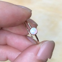 Bijoux rétro Bague remplie d'or 14 carats avec opale artificielle de 4mm Agate noire Turquoise Lunette Perles Bague pour femmes filles