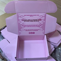Boîte d'expédition en carton ondulé personnalisée avec logo imprimé et gaufré pour emballage de cils, extensions capillaires et crèmes de beauté
