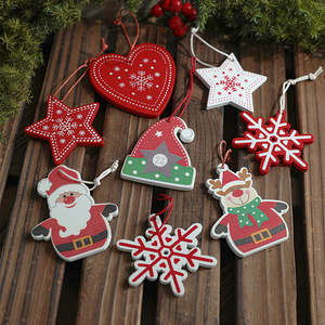 شجرة عيد الميلاد الخشبية الملونة من فينلان-ديكورات مشهد كرتوني عبر الحدود سانتا كلوز - Product Image 1