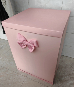Scatola Regalo Sorpresa Extra Large 70x70x100cm Fai-da-Te con Laminazione Opaca per Feste di Compleanno, Proposte di Matrimonio, Anniversari, Bianco Nero Rosa - Product Image 6