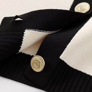 Cárdigan Casual de Mujer, Nuevo Estilo 2025, Suéter de Punto de Manga Corta con Botones en Contraste, Estilo Elegante - Product Image 4