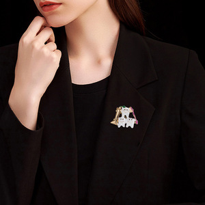 Creative Unique Funny White <strong>Teeth</strong> Brooch Versatile Accessory for <strong>Jewelry</strong> Bags Coats Popular Toothbrush Toothpaste - Product Image 3