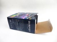 Boîte d'emballage personnalisée noire de petite taille en carton ondulé kraft, style dossier, avec pelliculage mat et gaufrage, en matériaux recyclés