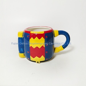 <span class=keywords><strong>Mug</strong></span> en céramique à trois étages, design de <span class=keywords><strong>dessin</strong></span> animé de style américain créatif, peint à la main, résistant aux hautes températures, pour le bureau et la maison - Product Image 3