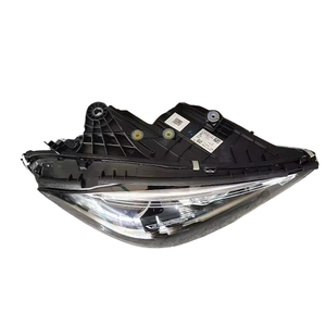 Per il commercio all'ingrosso <span class=keywords><strong>206</strong></span> LED serie C 2022-2024 fari anteriori a LED luce di marcia quotidiana sterzo ausiliario per auto Mercedes-Benz - Product Image 3