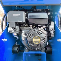 Chargeuse compacte NIMBUS à haute efficacité, disponible avec chenilles en caoutchouc et pneus, pour l'entretien routier