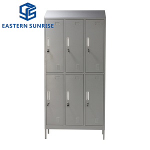 Armoire en acier à <span class=keywords><strong>porte</strong></span> <span class=keywords><strong>coulissante</strong></span> robuste, casier à 6 compartiments avec dessus incliné, miroirs et cintres - Product Image 4