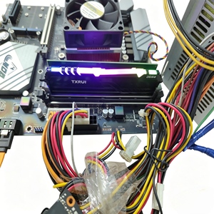 RAM de jeu RGB OEM DDR4 DDR5 pour PC 8 Go 16 Go XMP avec dissipateur thermique UDIMM 3200 MHz 4800 MHz 5200 MHz 5600 MHz 6000 MHz Mémoire RAM RGB PC5 - Product Image 6