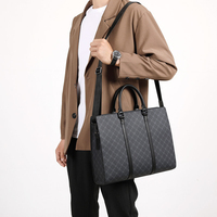 Sacoche de luxe personnalisée avec logo en relief, pour ordinateur portable, pour hommes, avec bandoulière longue amovible