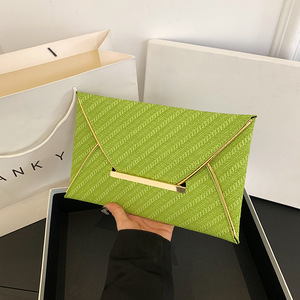 Elegante bolso <span class=keywords><strong>de</strong></span> mano multicolor para mujer, bolso <span class=keywords><strong>de</strong></span> mano <span class=keywords><strong>de</strong></span> lujo para <span class=keywords><strong>noche</strong></span> y fiesta, billetera con patrón <span class=keywords><strong>de</strong></span> caja con forro <span class=keywords><strong>de</strong></span> PU - Product Image 2