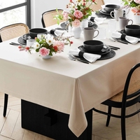 Nappe de restaurant moderne de couleur unie de serviette florale bleue blanche faite à la main pour un usage domestique-prix d'usine de tissu résistant à l'eau