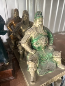 Statua e Scultura in Rame Dipinto della <span class=keywords><strong>Divinità</strong></span> Femminile Guardiana nelle Statue Buddiste Indiane - Tara Verde - Product Image 6