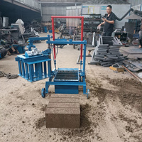 Machine de brique de ciment de Chine Offre Spéciale 220V creux et bloc de pavage faisant la machine avec des prix bon marché