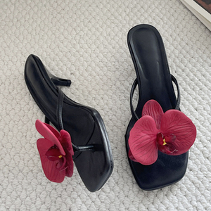 Sandalias de tacón bajo con punta abierta y diseño floral para mujer, estilo sexy, a la moda, para verano y playa - Product Image 3