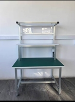 Vente en gros de profilés en aluminium noir et argent 4040, cadre de bureau de jeu, table d'ordinateur en aluminium industriel sur mesure, table de travail pour ligne d'assemblage