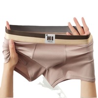 Vêtements de dessous pour hommes en gros, boxers haut de gamme confortables et respirants, boxers doux et doux pour la peau.