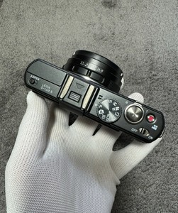 Cámara sin Espejo Leica D-LUX5 de <span class=keywords><strong>Segunda</strong></span> <span class=keywords><strong>Mano</strong></span>, 10.1MP, Pantalla de 3.0 Pulgadas, Sensor CCD de 1/1.63 Pulgadas, Zoom Óptico de 17x-30x, Video Dual - Product Image 2