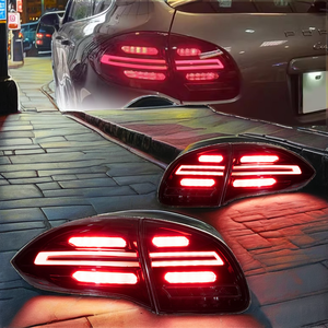 ไฟท้าย LED รุ่น 958 สำหรับปี 2011-2014 อุปกรณ์ตกแต่งรถยนต์ใหม่ พร้อมไฟเบรก/สัญญาณไฟท้ายแบบเคลื่อนไหว 12V รุ่น TBZ005 958 - Product Image 2
