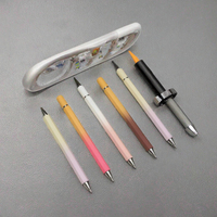 Stylo à bille durable au design simple, écriture fluide 0,7 mm, bille en métal, logo personnalisé, impression sérigraphique publicitaire, recharge remplaçable