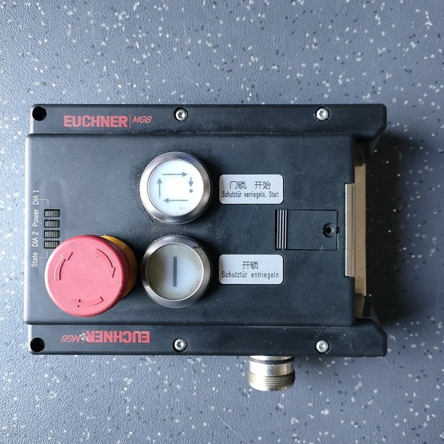 MGB-L1-ARA-AC4A1-S1-R 111101 Safety Module PLC