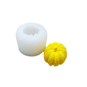 Moule en silicone 3D Citrouille d'Halloween pour pâtisserie, gâteau mousse au chocolat, bricolage et bougies d'aromathérapie - Product Image 5