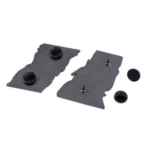 Nouveau Style <span class=keywords><strong>Cool</strong></span> Anime One Pieces Pins Creative Vêtements Broche Sacs À Main Accessoires Métal Broche <span class=keywords><strong>Widget</strong></span> pour Enfants Cadeaux En Gros - Product Image 3