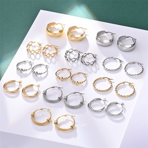 Aros de Acero Inoxidable con Baño de Oro de 18k, Joyería de Moda para Mujer, Uso Diario Informal - Product Image 1