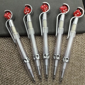 <span class=keywords><strong>Penna</strong></span> Promozionale con Fusto Trasparente Colorato, Design a Pallone <span class=keywords><strong>da</strong></span> Calcio, Punta Cancellabile, Logo Personalizzato, Confezione Regalo, <span class=keywords><strong>Penna</strong></span> Originale - Product Image 1