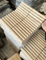 Carreaux muraux en mosaïque de travertin en marbre cannelé pour panneaux de douche de salle de bain avec garniture de crayon personnalisée Surface polie Garantie 1 an