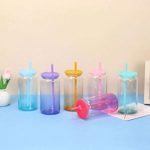 AGH 16oz Eco Jelly Clear Straight Glass Tumbler Tapa de plástico de color rayado y taza de sublimación de paja - Product Image 2