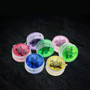 Boule lumineuse à LED <span class=keywords><strong>Yo</strong></span> <span class=keywords><strong>Yo</strong></span> Toys Présentoir amusant en plastique pour enfants avec installation à piles Affichage de nuit - Product Image 2
