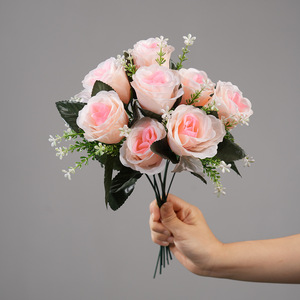 Fleurs artificielles roses en soie, branche unique, arrangement floral décoratif pour la maison, décoration de vitrine ou de bureau - Product Image 3