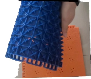 วัสดุ tiansu จากประเทศจีนผู้ผลิตพื้นบาสเกตบอลพลาสติกสำหรับเล่นกีฬาที่เชื่อมต่อกันกลางแจ้ง - Product Image 5