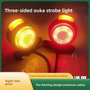 <span class=keywords><strong>Feux</strong></span> <span class=keywords><strong>de</strong></span> dégagement clignotants double face 12V/24V pour camions, <span class=keywords><strong>feux</strong></span> d'avertissement LED lumineux sur trois côtés pour remorques - Product Image 1