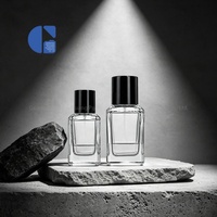 Flacon de parfum en verre personnalisé avec logo, 50 ml, 30 ml, transparent, carré, rechargeable, vaporisateur cosmétique avec bouchon noir